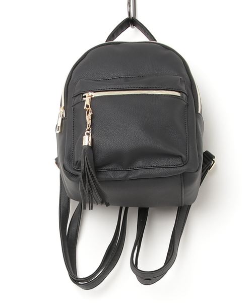 Pierrot(ピエロ)の「フェイクレザータッセル付きミニリュック(バックパック/リュック・レディース・ブラック/ネイビー/グレー/アイボリー・FREE)」の11枚目の写真