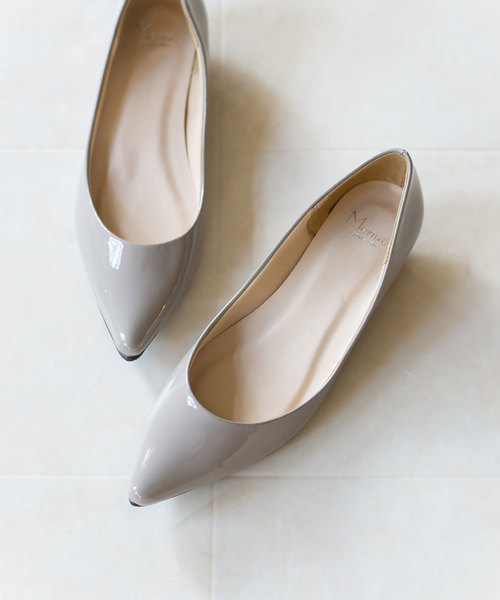 menue(メヌエ)の「美脚魅せ 2cmヒール ローヒール ポインテッドトゥ パンプス(パンプス・レディース・ライトブルー/チェック/ホワイト/シルバー/その他/ラベンダー/イエロー/ミント/ライトグレー/スモークピンク/ブラウン系その他/ブラック系その他2/グレイッシュベージュ/ブラック/パイソン/ブラック系その他/ブラウン系その他2/レッド/ピンク系その他/グレー系その他/レッド系その他/ブラウン系その他3/ピンク系その他2/レオパード/その他2/ベージュ系その他/テラコッタ/グレイッシュブルー・27.0cm/22cm/23.5cm/23cm/24cm/25cm/26.0cm/24.5cm/21.5cm/22.5cm/25.5cm/26.5cm/21cm)」の7枚目の写真