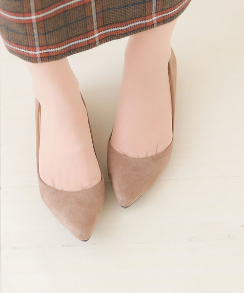 menue(メヌエ)の「美脚魅せ 2cmヒール ローヒール ポインテッドトゥ パンプス(パンプス・レディース・ライトブルー/チェック/ホワイト/シルバー/その他/ラベンダー/イエロー/ミント/ライトグレー/スモークピンク/ブラウン系その他/ブラック系その他2/グレイッシュベージュ/ブラック/パイソン/ブラック系その他/ブラウン系その他2/レッド/ピンク系その他/グレー系その他/レッド系その他/ブラウン系その他3/ピンク系その他2/レオパード/その他2/ベージュ系その他/テラコッタ/グレイッシュブルー・27.0cm/22cm/23.5cm/23cm/24cm/25cm/26.0cm/24.5cm/21.5cm/22.5cm/25.5cm/26.5cm/21cm)」の8枚目の写真