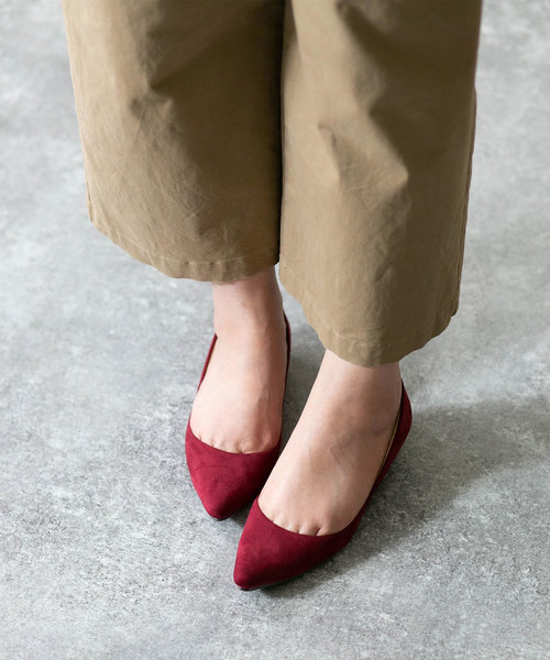 menue(メヌエ)の「美脚魅せ 2cmヒール ローヒール ポインテッドトゥ パンプス(パンプス・レディース・ライトブルー/チェック/ホワイト/シルバー/その他/ラベンダー/イエロー/ミント/ライトグレー/スモークピンク/ブラウン系その他/ブラック系その他2/グレイッシュベージュ/ブラック/パイソン/ブラック系その他/ブラウン系その他2/レッド/ピンク系その他/グレー系その他/レッド系その他/ブラウン系その他3/ピンク系その他2/レオパード/その他2/ベージュ系その他/テラコッタ/グレイッシュブルー・27.0cm/22cm/23.5cm/23cm/24cm/25cm/26.0cm/24.5cm/21.5cm/22.5cm/25.5cm/26.5cm/21cm)」の22枚目の写真