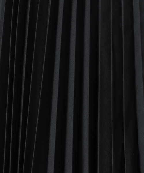 CLANE(クラネ)の「【CLANE】WRAP PLEATS SKIRT 16109-6031(スカート・レディース・ブラック/ベージュ/グリーン・40/38)」の5枚目の写真