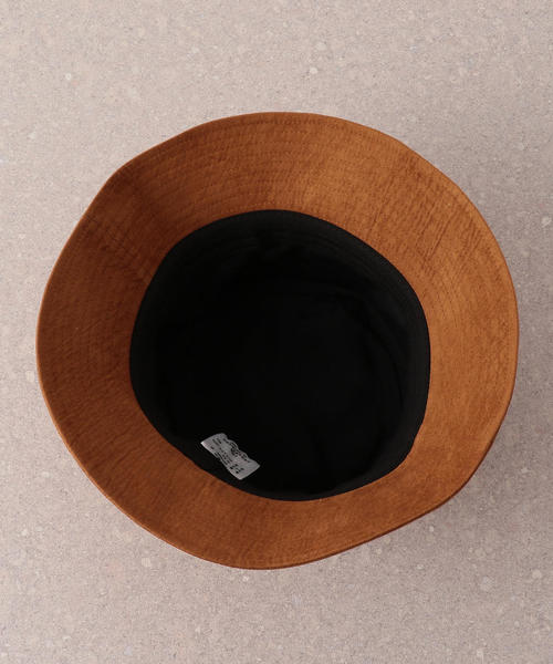 UNIVERSAL OVERALL（ユニバーサルオーバーオール）の「別注［ユニバーサルオーバーオール］UNIVERSAL OVERALL スエードタッチ　バケットハット ◆（ハット・メンズ・ブラック/ブラウン・FREE）」の4枚目の写真