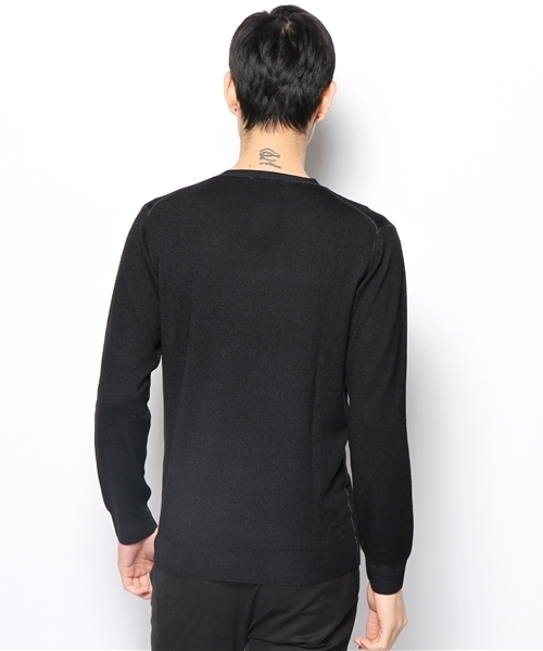 NANO universe（ナノユニバース）の「バソランウールV-ネック（ニット/セーター・メンズ・カーキ/グレー/ネイビー/ブラウン・SMALL/MEDIUM/LARGE/X-LARGE）」の6枚目の写真