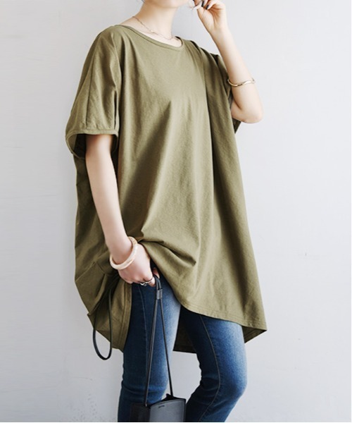 and it_（アンドイット）の「アシメシルエットコットンロングカットソー（Tシャツ/カットソー・レディース・チャコールグレー/ブラック/オフホワイト/カーキ・M～Ｌ/LL～3L/4L～5L）」の4枚目の写真