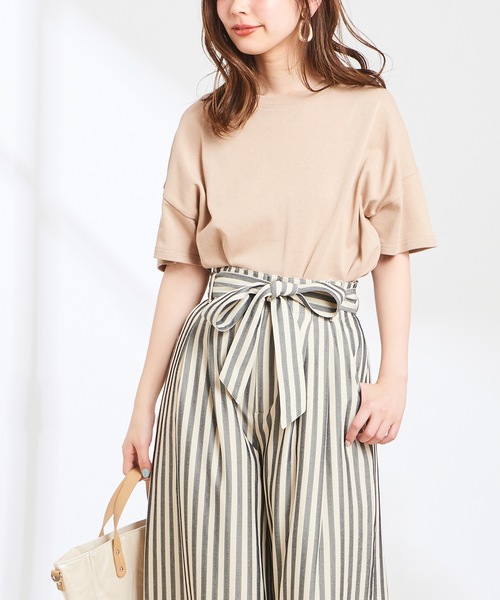 natural couture（ナチュラルクチュール）の「厚手天竺ショート丈Tシャツ（Tシャツ/カットソー・レディース・イエロー/ベージュ/スミクロ/オフホワイト・FREE）」の4枚目の写真