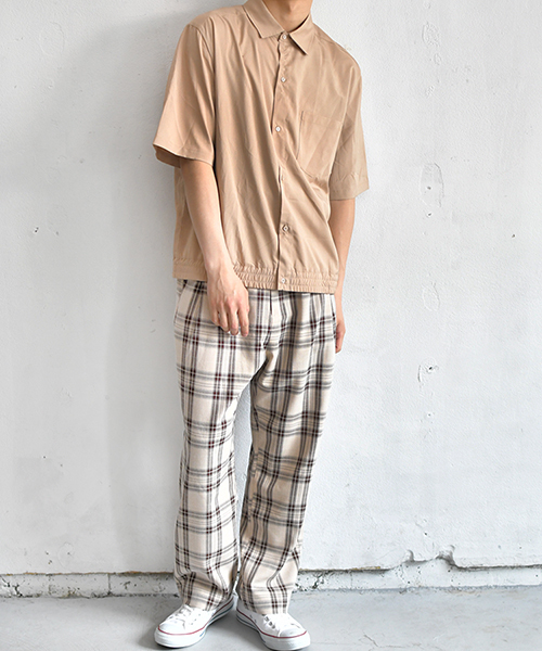 PairPair（ペアペア）の「裾シャーリングシャツ（シャツ/ブラウス・メンズ・ブラック/ベージュ・FREE）」の20枚目の写真