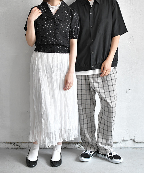 PairPair（ペアペア）の「裾シャーリングシャツ（シャツ/ブラウス・メンズ・ブラック/ベージュ・FREE）」の17枚目の写真
