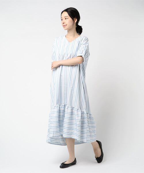 STYLEBLOCK（スタイルブロック）の「先染めランダムストライプミモレ丈フレアワンピース（ワンピース・レディース・グレー/サックスブルー/キャメル/ベージュ・M）」の3枚目の写真