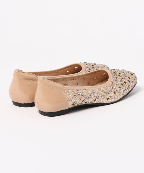 BELLUNA（ベルーナ）の「キラキラらくちんパンプス（パンプス・レディース・ブラック/ベージュ/シルバー/ネイビー・22.5cm/23cm/23.5cm/24cm/24.5cm/25cm）」の5枚目の写真