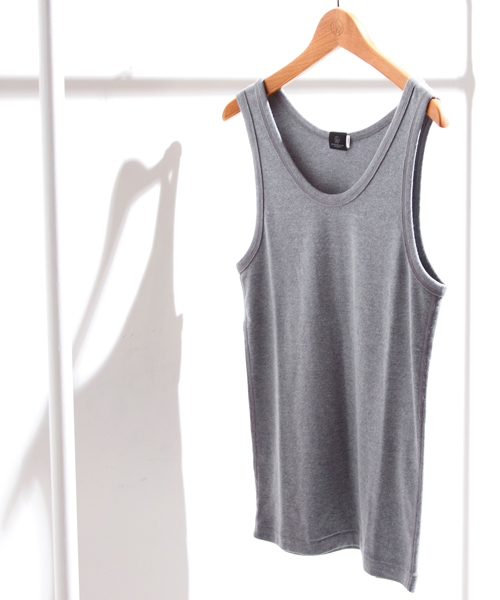 BEAUTY&YOUTH UNITED ARROWS（ビューティーアンドユースユナイテッドアローズ）の「by フライス タンクトップ ◆（タンクトップ・メンズ・ホワイト/グレー/ライトピンク/ケリー/ネイビー/ブラック・LARGE/SMALL/MEDIUM）」の4枚目の写真