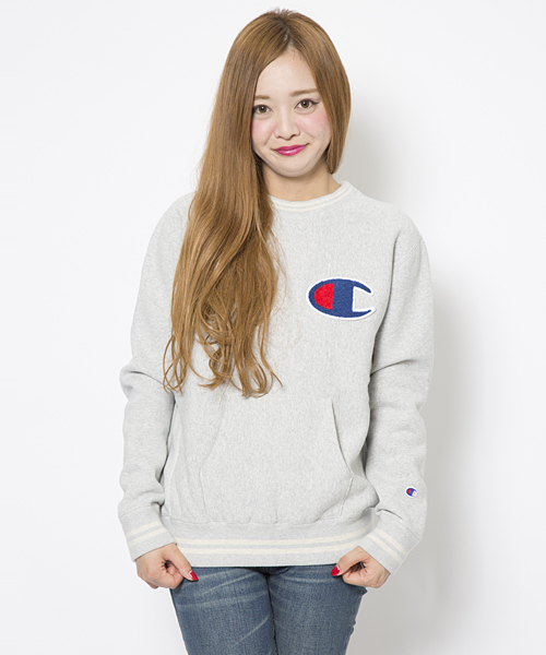 X-girl(エックスガール)の「X-girl×CHAMPION REVERSE WEAVE(R) CREW NECK TOP(スウェット・レディース・アッシュ/グリーン/ネイビー・2/1)」の8枚目の写真