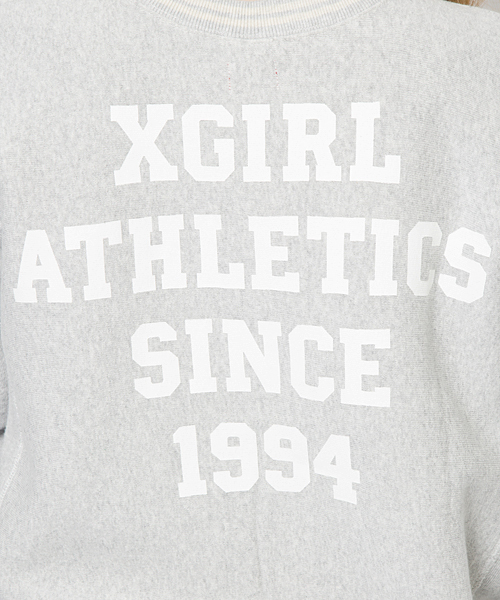X-girl(エックスガール)の「X-girl×CHAMPION REVERSE WEAVE(R) CREW NECK TOP(スウェット・レディース・アッシュ/グリーン/ネイビー・2/1)」の5枚目の写真