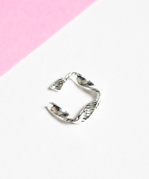 Shirmie(シェルミー)の「【Shirmie】モチーフミニイヤカフ(イヤリング・レディース・シルバー系その他2/シルバー系その他3/ゴールド系その他2/ゴールド系その他3/シルバー系その他/ゴールド系その他・FREE)」の1枚目の写真