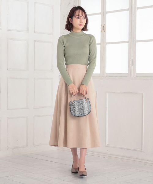 KOBE LETTUCE(コウベレタス)の「ショルダーチェーン付き2wayハーフムーンメタルハンドルバッグ(ハンドバッグ・レディース・パイソン/ブルー/ブラック・FREE)」の13枚目の写真