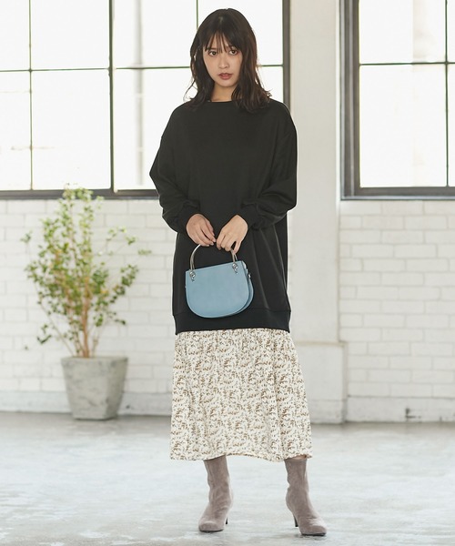 KOBE LETTUCE(コウベレタス)の「ショルダーチェーン付き2wayハーフムーンメタルハンドルバッグ(ハンドバッグ・レディース・パイソン/ブルー/ブラック・FREE)」の18枚目の写真