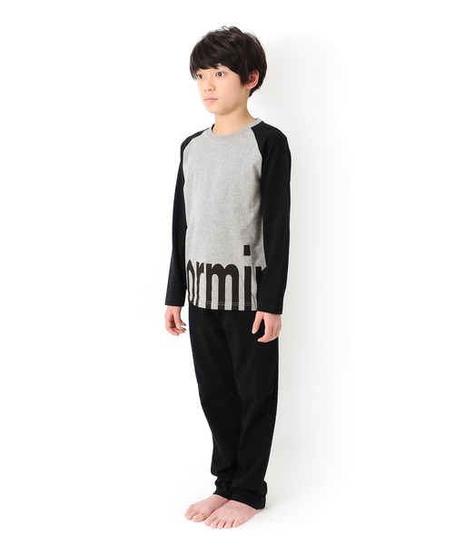 GLAZOS（グラソス）の「天竺・ロゴプリントラグランルームウエア（ルームウェア/パジャマ・キッズ・ネイビー/ブラック・130cm/140cm/160cm）」の3枚目の写真