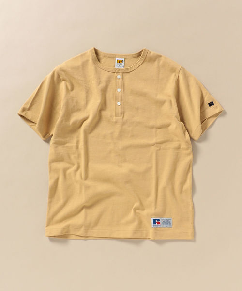 Russell Athletic(ラッセルアスレティック)の「RUSSELL ATHLETIC×SHIPS: 別注 ヘビーオンス ジャージー ヘンリーネック Tシャツ(Tシャツ/カットソー・メンズ・ホワイト/ブラック/ベージュ/ネイビー・SMALL/MEDIUM/LARGE/X-LARGE/XX-LARGE)」の4枚目の写真