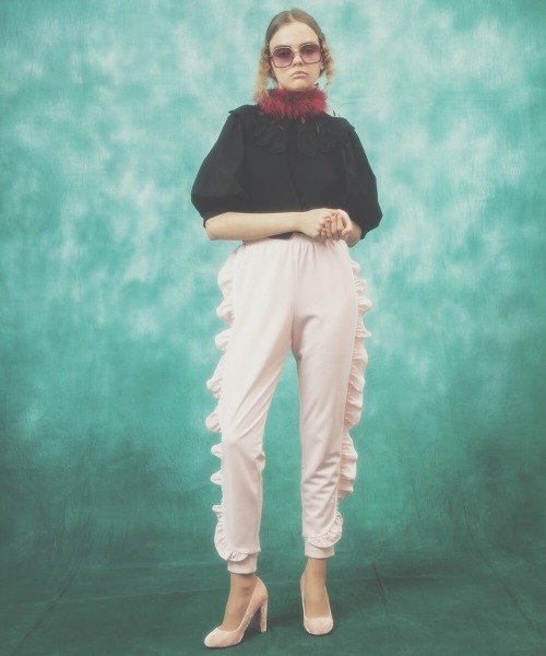 Candy Stripper(キャンディストリッパー)の「LACE COLLAR トップス(シャツ/ブラウス・レディース・オフホワイト/ブラック・2)」の5枚目の写真