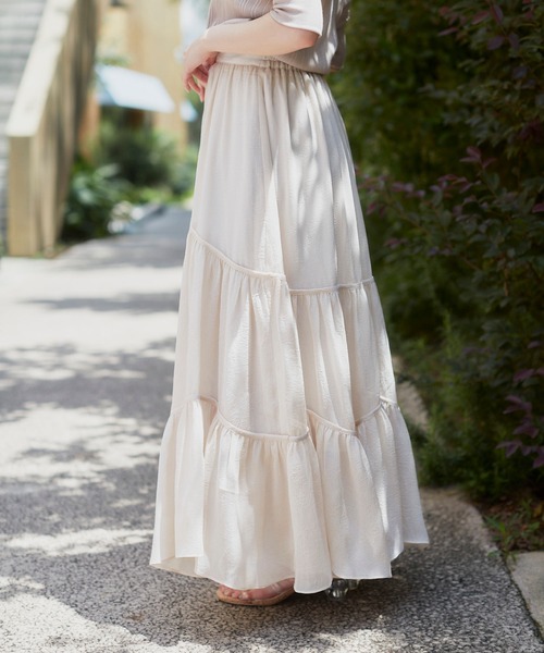 VANNIE U(ヴァニーユー)の「ふわっとパイピングティアードスカート(スカート・レディース・ベージュ/グリーン・FREE)」の7枚目の写真