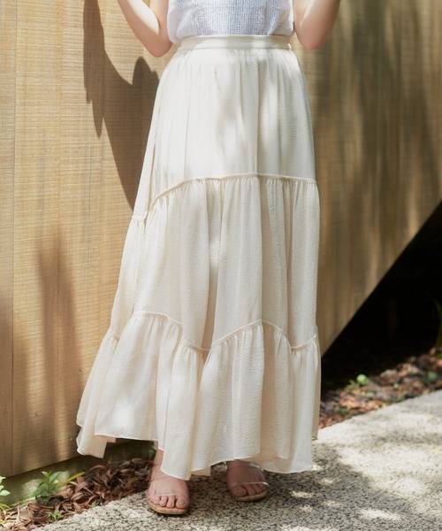 VANNIE U(ヴァニーユー)の「ふわっとパイピングティアードスカート(スカート・レディース・ベージュ/グリーン・FREE)」の13枚目の写真