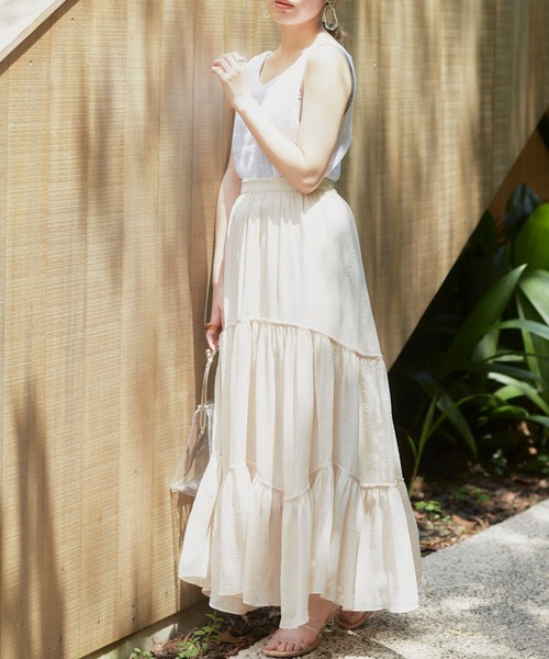 VANNIE U(ヴァニーユー)の「ふわっとパイピングティアードスカート(スカート・レディース・ベージュ/グリーン・FREE)」の14枚目の写真