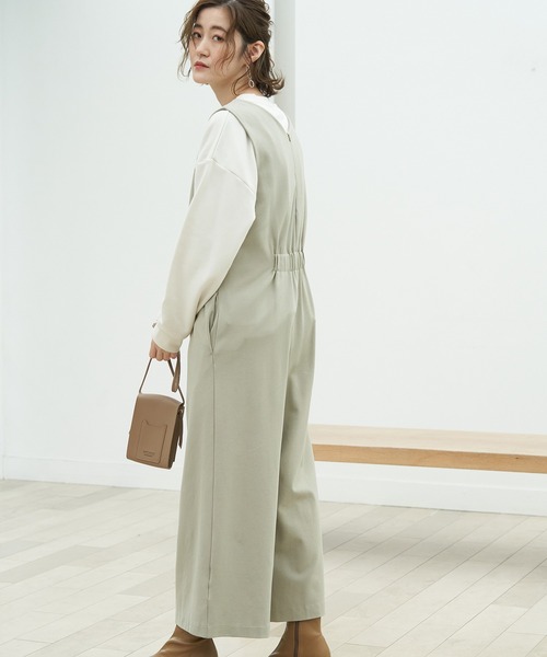 ROPE' PICNIC(ロペピクニック)の「Vネックポンチサロペット(つなぎ/オールインワン・レディース・ブラック/ブラウン系その他2/グリーン系その他2/イエロー系その他3/ライトグレー・40/38)」の4枚目の写真