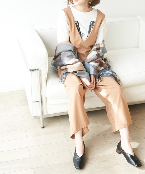 ROPE' PICNIC(ロペピクニック)の「Vネックポンチサロペット(つなぎ/オールインワン・レディース・ブラック/ブラウン系その他2/グリーン系その他2/イエロー系その他3/ライトグレー・40/38)」の5枚目の写真