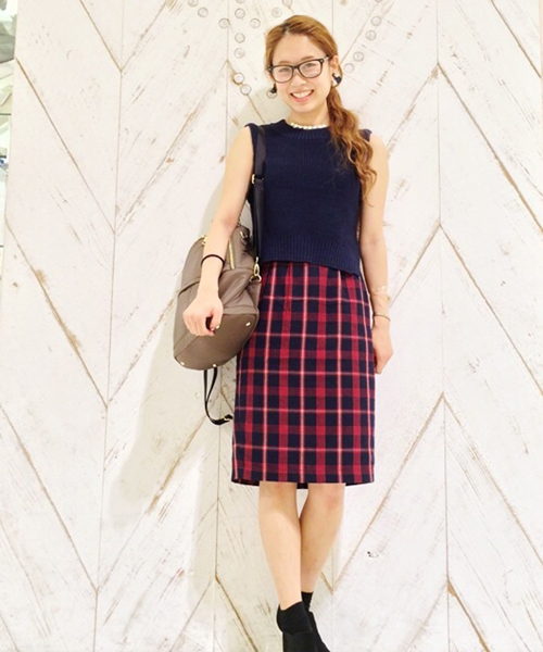 DISCOAT（ディスコート）の「【Discoat】チェックナロースカート（スカート・レディース・レッド/グリーン・ﾌﾘ-）」の2枚目の写真