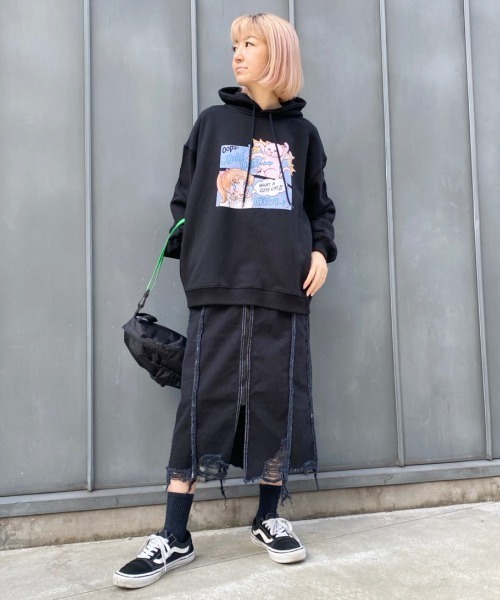 Candy Stripper（キャンディストリッパー）の「DOKIDOKI SWEAT フーディ（パーカー・レディース・ピンク/ブラック/オフホワイト・2）」の16枚目の写真