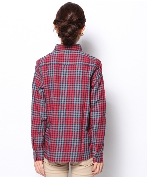 NANO universe(ナノユニバース)の「【GINGER12月号掲載】 Lee/別注チェックシャツ(シャツ/ブラウス・レディース・ネイビー/レッド/ブラック/グレー・FREE)」の7枚目の写真