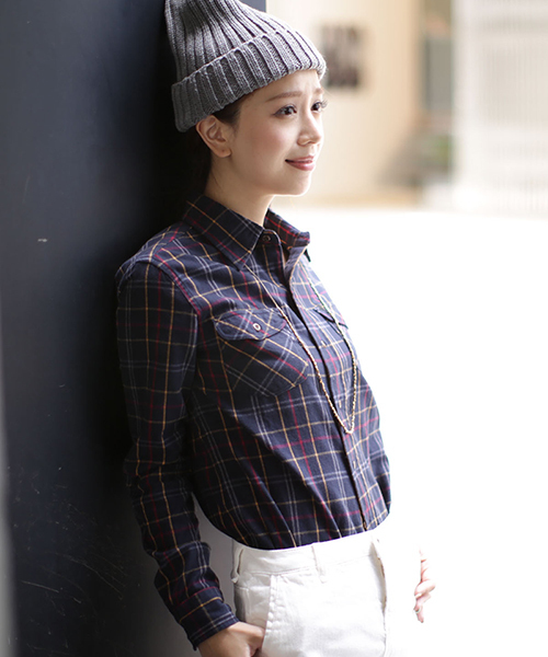 NANO universe(ナノユニバース)の「【GINGER12月号掲載】 Lee/別注チェックシャツ(シャツ/ブラウス・レディース・ネイビー/レッド/ブラック/グレー・FREE)」の22枚目の写真