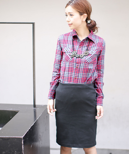 NANO universe(ナノユニバース)の「【GINGER12月号掲載】 Lee/別注チェックシャツ(シャツ/ブラウス・レディース・ネイビー/レッド/ブラック/グレー・FREE)」の17枚目の写真