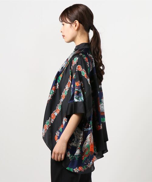 ESTNATION（エストネーション）の「SACAI / プリントブラウス（シャツ/ブラウス・レディース・ブルーグラス/ピンク/グレイッシュベージュ・1）」の4枚目の写真