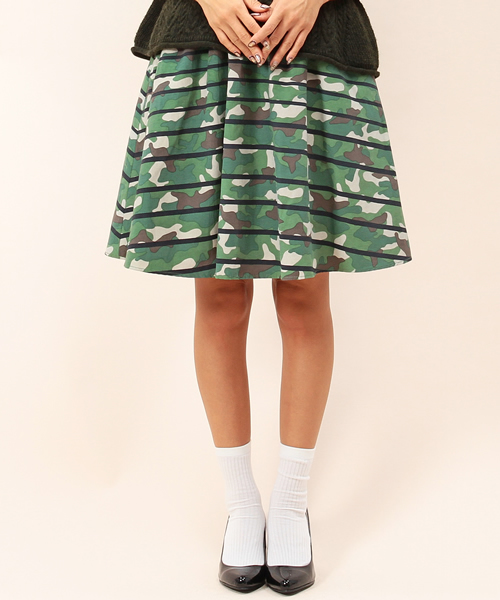 B:MING by BEAMS(ビーミングバイビームス)の「□B ビーミング by ビームス / 迷彩シリーズスカート(スカート・レディース・ベージュ/オリーブ・ONE SIZE)」の3枚目の写真
