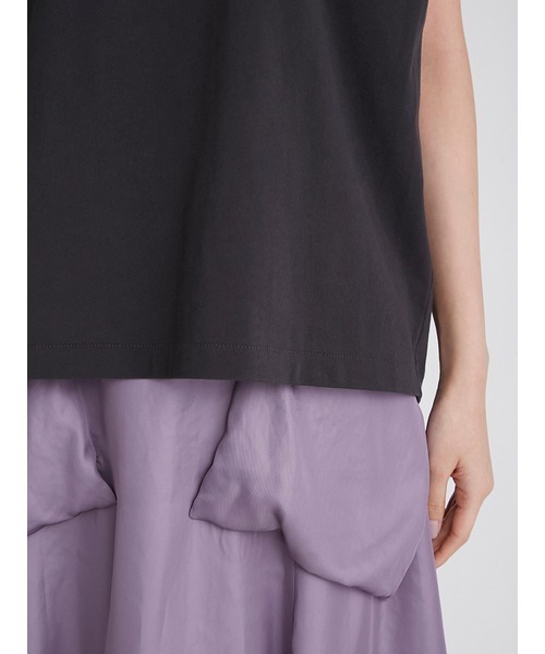 Mila Owen（ミラオーウェン）の「肩パットノースリカットトップス（Tシャツ/カットソー・レディース・イエロー/チャコールグレー/ホワイト/ベージュ系その他・0/1）」の10枚目の写真