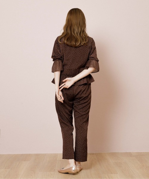 flower（フラワー）の「クラシックドットブラウス（シャツ/ブラウス・レディース・アイボリー/ブラウン・FREE）」の14枚目の写真