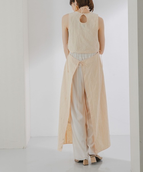 KBF（ケイビーエフ）の「刺繍エプロンワンピース（ワンピース・レディース・ネイビー/オレンジ系その他/ライトベージュ・ONE）」の9枚目の写真