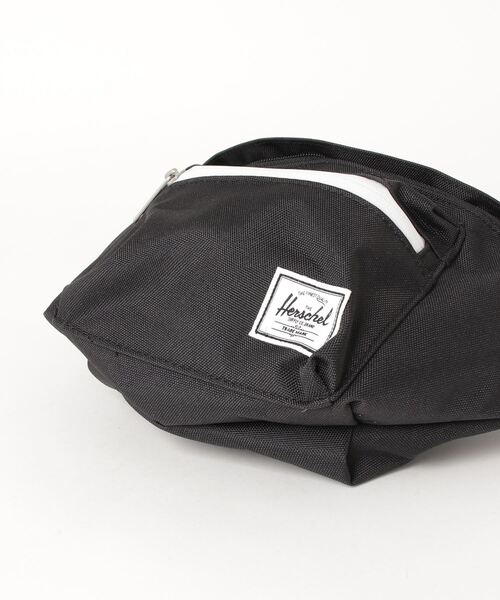 Herschel Supply（ハーシェルサプライ）の「Herschel Supply/ハーシェル ヒップバック 9214061（ボディバッグ/ウエストポーチ・メンズ・ブラック・FREE）」の4枚目の写真