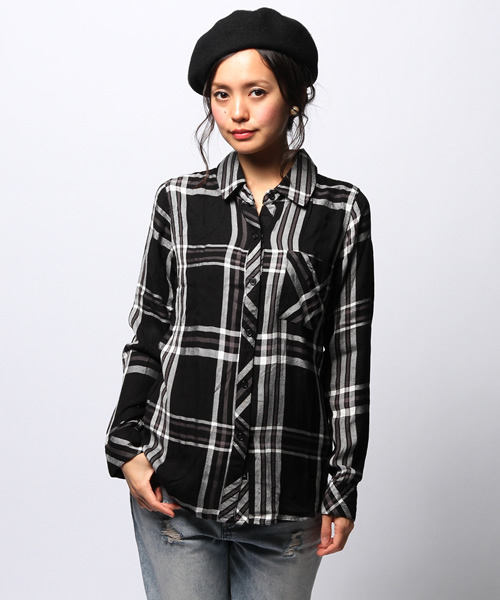 ROSE BUD(ローズバッド)の「【CLASSY掲載】【GINGER掲載】【VERY掲載】(RAILS) RW94550 HUNTER L./S CHECK SHIRT(シャツ/ブラウス・レディース・ブラック/グリーン系その他/インディゴブルー/レッド系その他・X-SMALL/SMALL)」の2枚目の写真