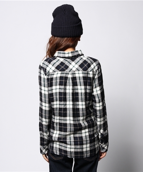 ROSE BUD(ローズバッド)の「【CLASSY掲載】【GINGER掲載】【VERY掲載】(RAILS) RW94550 HUNTER L./S CHECK SHIRT(シャツ/ブラウス・レディース・ブラック/グリーン系その他/インディゴブルー/レッド系その他・X-SMALL/SMALL)」の8枚目の写真