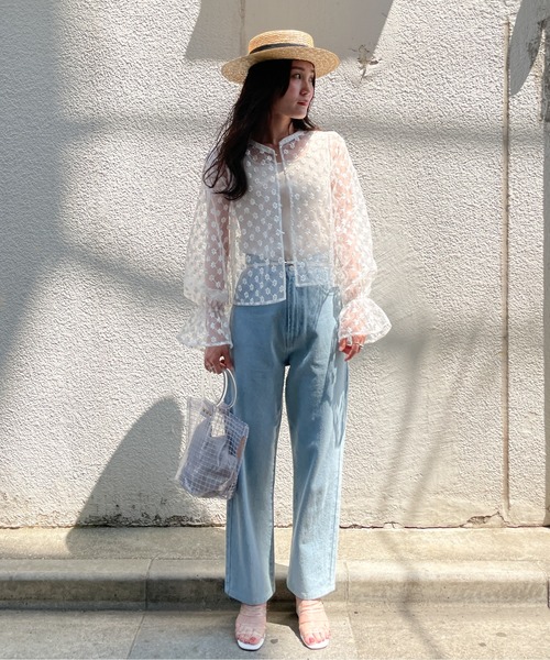 EPIMI E'PIMMY（エピミエピミー）の「3wayオーガン刺繍ブラウス（シャツ/ブラウス・レディース・オフホワイト/ブラック/ベージュ・MEDIUM）」の4枚目の写真