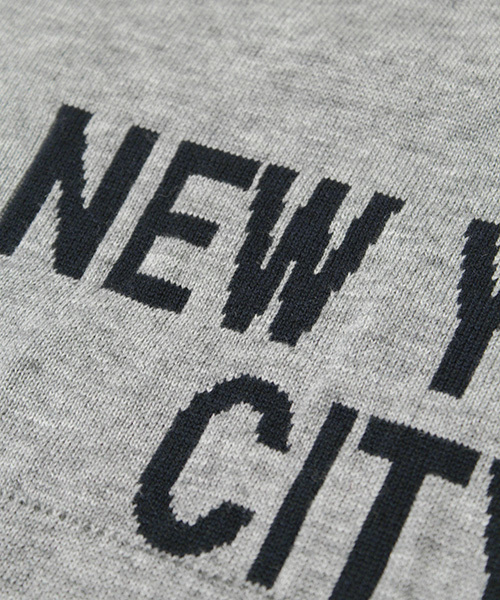 URBAN RESEARCH（アーバンリサーチ）の「【WEB限定】UR ロゴニットプルオーバー（ニット/セーター・レディース・グレー/ネイビー/オフホワイト・FREE）」の10枚目の写真