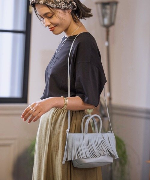 BAYFLOW(ベイフロー)の「フリンジミニバッグ(ハンドバッグ・レディース・アイボリー/ブラック/ベージュ/クリアブルー・FREE)」の10枚目の写真