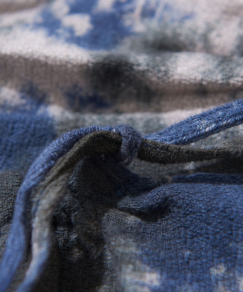 TOBILA（トビラ）の「綿ドビー タイダイ柄 キャミワンピ―ス（ワンピース・レディース・ネイビー/イエロー/オレンジ・M）」の19枚目の写真