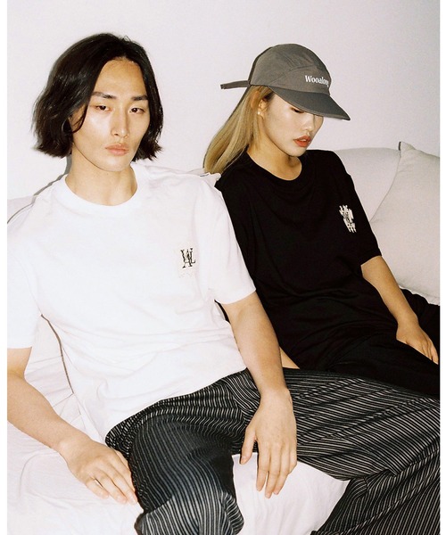WOOALONG(ウアロン)の「『WOOALONG/ウアロン』Puzzle logo T-shirt/パズルロゴ ワンポイントデザイン半袖Tシャツ(Tシャツ/カットソー・メンズ・ホワイト/ブラック・M/L)」の8枚目の写真