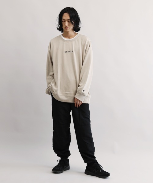 KANGOL(カンゴール)の「KANGOL / カンゴール 別注 コラボ オーバーサイズ トレーナー ヘビーウェイト 裏毛 スウェット(スウェット・メンズ・ホワイト/ブラック/ベージュ/ブルー/ホワイト系その他/ブラック系その他/ベージュ系その他/ブルー系その他/ホワイト系その他2/ホワイト系その他3/ブラック系その他2/ブラック系その他3/ベージュ系その他2/ブルー系その他2・SMALL/MEDIUM/LARGE/X-LARGE)」の22枚目の写真
