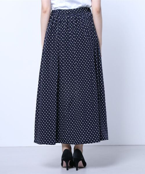SHIPS Days（シップスデイズ）の「(2744)SDW:DOT GATHER SKIRT（スカート・レディース・ネイビー・ONE SIZE）」の3枚目の写真