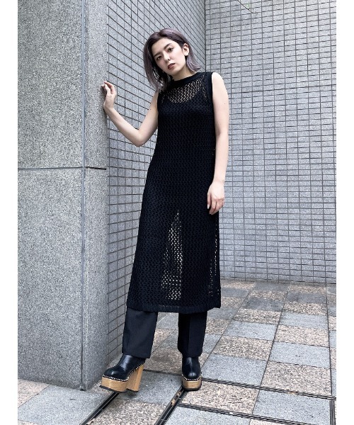 ENVYM（アンビー）の「メッシュノースリＯＰ（ワンピース・レディース・ブラック/ベージュ/ブラウン・FREE）」の2枚目の写真