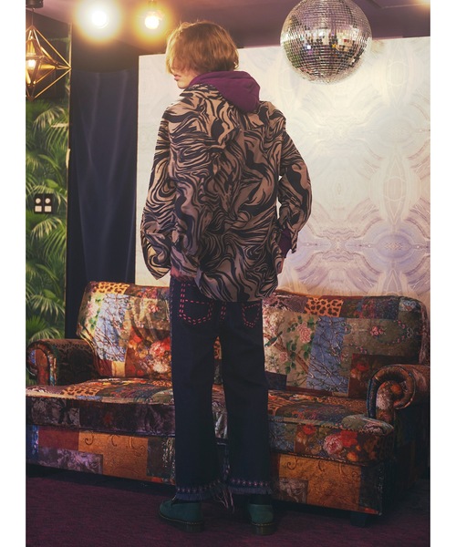 amok（アモク）の「LASER STITCH JEANS（デニムパンツ・メンズ・ピンク/インディゴブルー・M/L/S）」の18枚目の写真