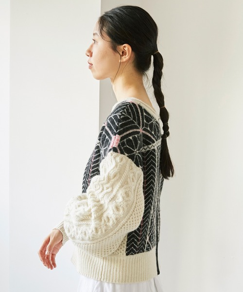 cardo fabrica(カルドファブリカ)の「ラムナイロンジャカードニット 前後2wayクルーカーディガン(カーディガン/ボレロ・レディース・ホワイト/ベージュ・FREE)」の10枚目の写真